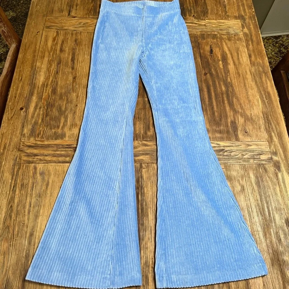 SOLD NWOT Aerie Groove-On Velour High Waisted Flare Pant - Picture 7 of 12